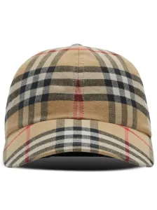 BURBERRY - Checked Hat