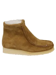 CLARKS - Wallabee Hi Suede Leather Boots