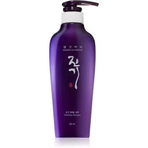 DAENG GI MEO RI Jin Gi Vitalizing Shampoo fortifying and revitalising shampoo for dry and brittle hair 300 ml