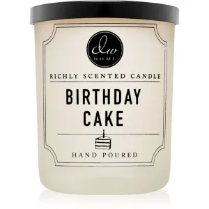 DW Home Birthday Cake scented candle 108 g