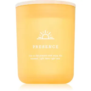 DW Home Hygge Presence scented candle 425 g