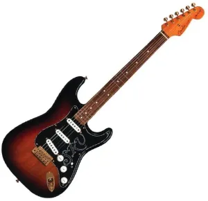 Fender Stevie Ray Vaughan Stratocaster PF 3-Tone Sunburst #2186