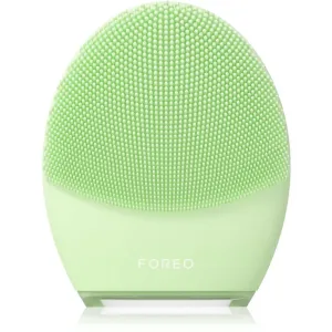 FOREO LUNA™4 massage device for facial cleansing and firming combination skin