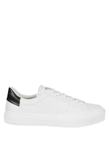 Low top sneakers Givenchy