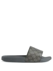 GUCCI - Slippers With Logo Texture