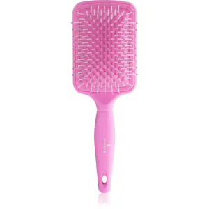 Lee Stafford Core Pink brush for shiny and soft hair Smooth & Polish Paddle Brush 1 pc
