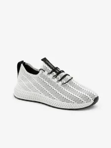 Ombre Clothing Sneakers White