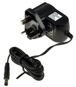 RS PRO, 6W Plug In Power Supply 15V dc, 400mA, Level VI Efficiency, 1 Output Switched Mode Power Supply, Interchangeable