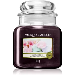 Yankee Candle Berry Mochi scented candle 411 g