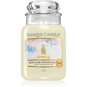 Yankee Candle Snow Globe Wonderland scented candle 623 g