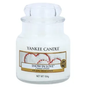 Yankee Candle Snow in Love scented candle classic medium 104 g