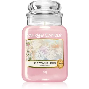 Yankee Candle Snowflake Kisses scented candle 623 g
